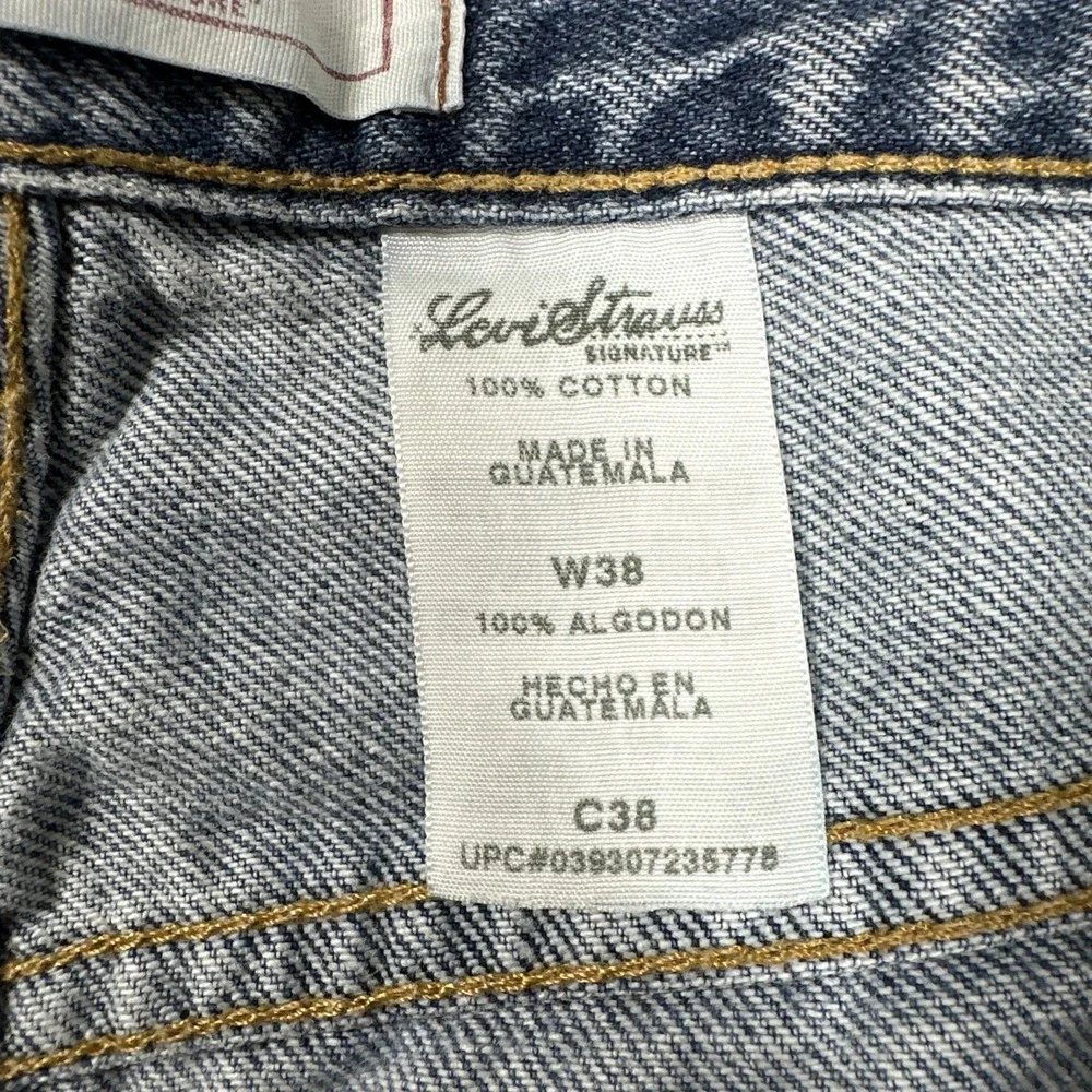 Levis Strauss Vintage Relaxed Fit Men's Jorts 38x9 Medium Wash Blue Denim